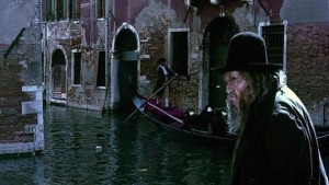 Shylock, per la prima volta, nella sua ambientazione naturale