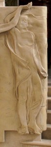 Un particolare della scultura "Via Crucis" 