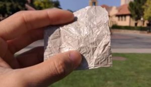 il-nuovo-tessuto-di-plastica-che-fa-traspirare-e-mantiene-freschi