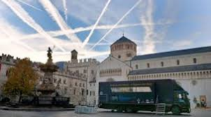 il-bar-al-buio-su-4-ruote-per-comprendere-la-vita-dei-non-vedenti