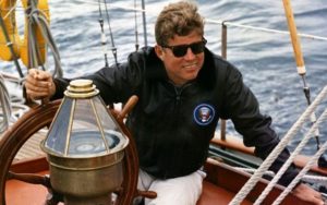 JFK barca
