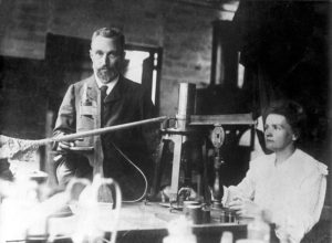 Piere e Marie Curie 800 x 586