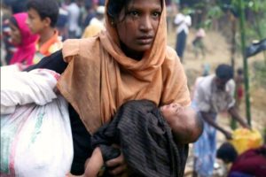Rohingya donna e bambino